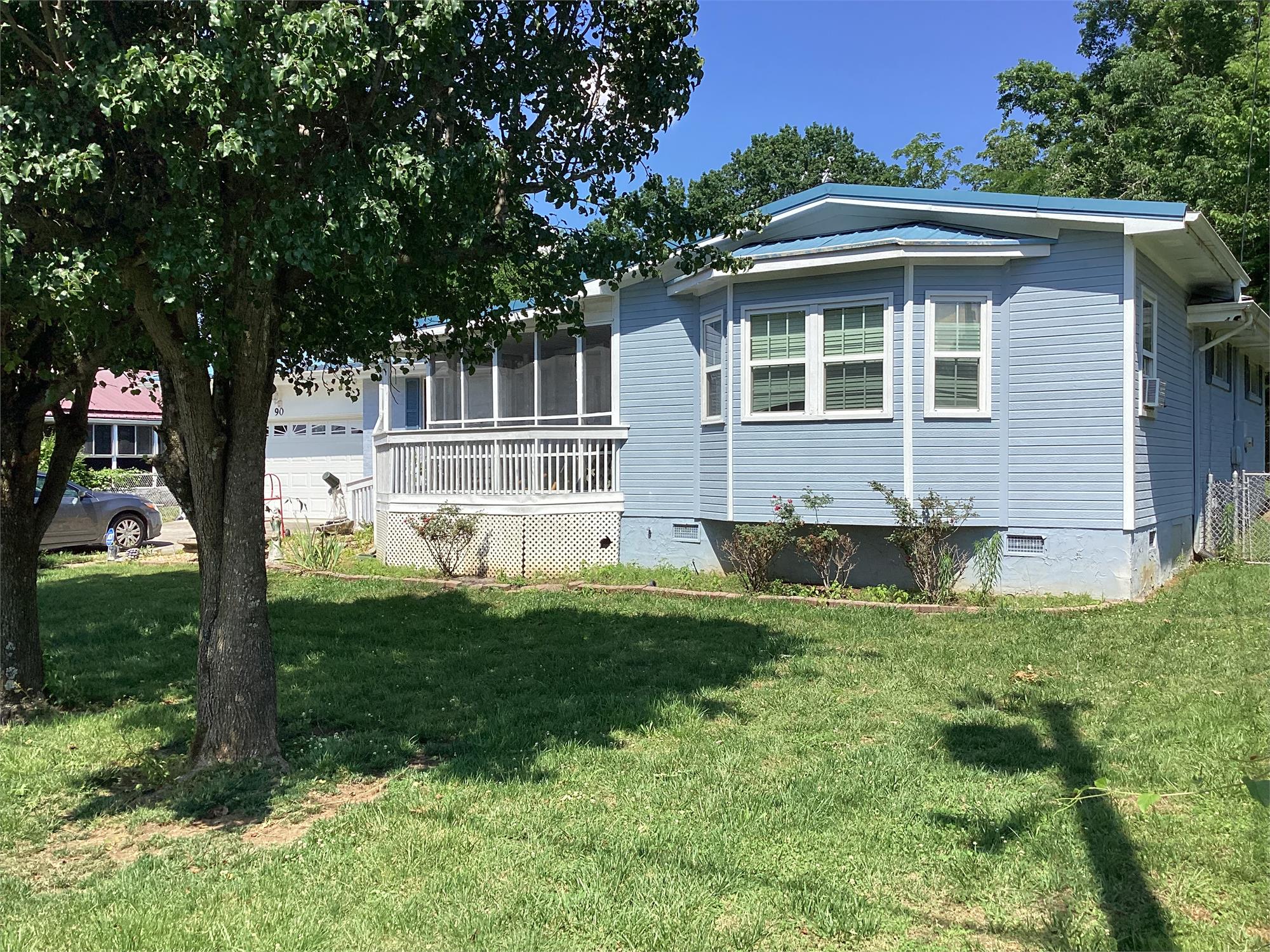 90 Sarah Lynn Ln, Fort Oglethorpe, GA 30742-3954