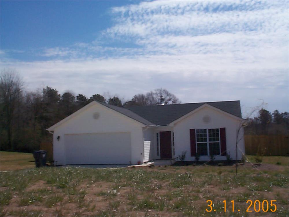 1635 Phillipsburg Dr, Winder, GA 30680-4508