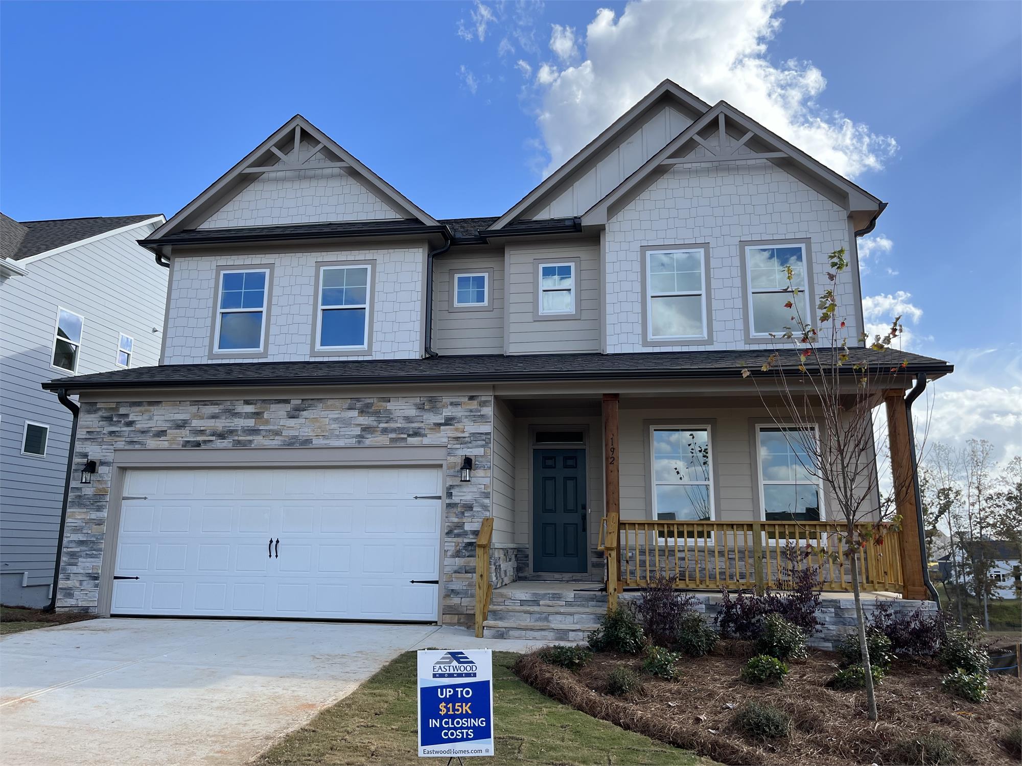 192 Candlewood Ln, Hoschton, GA 30548-5555