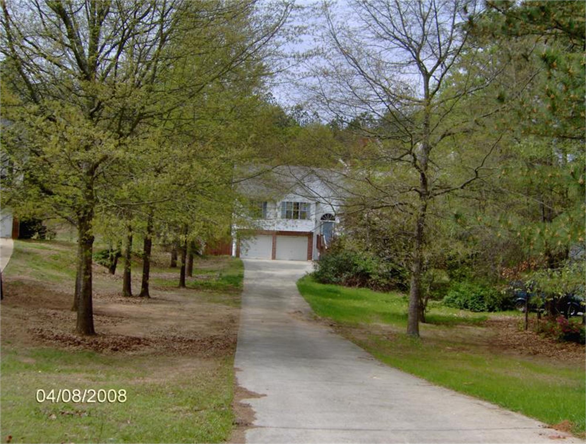 2495 Amber Hills Dr, Monroe, GA 30655-5875