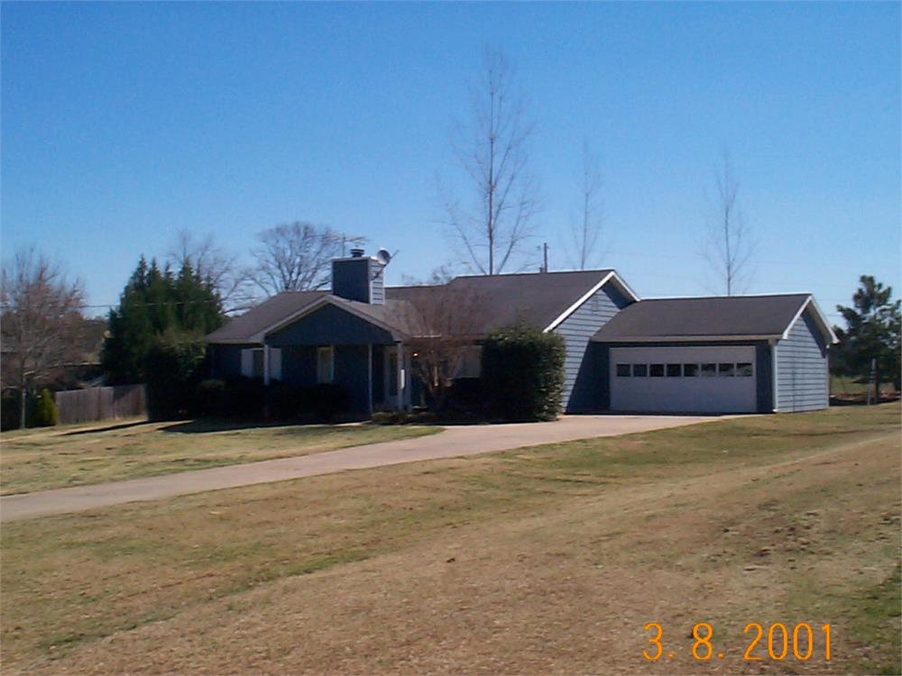 1603 Saddlecreek Rd, Auburn, GA 30011-2509