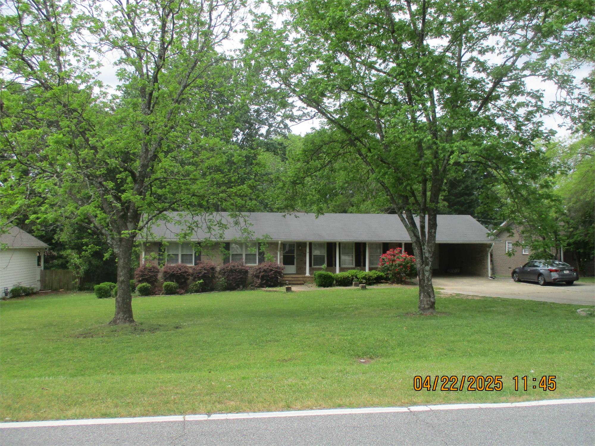 306 Maddox Rd, Griffin, GA 30224-5262