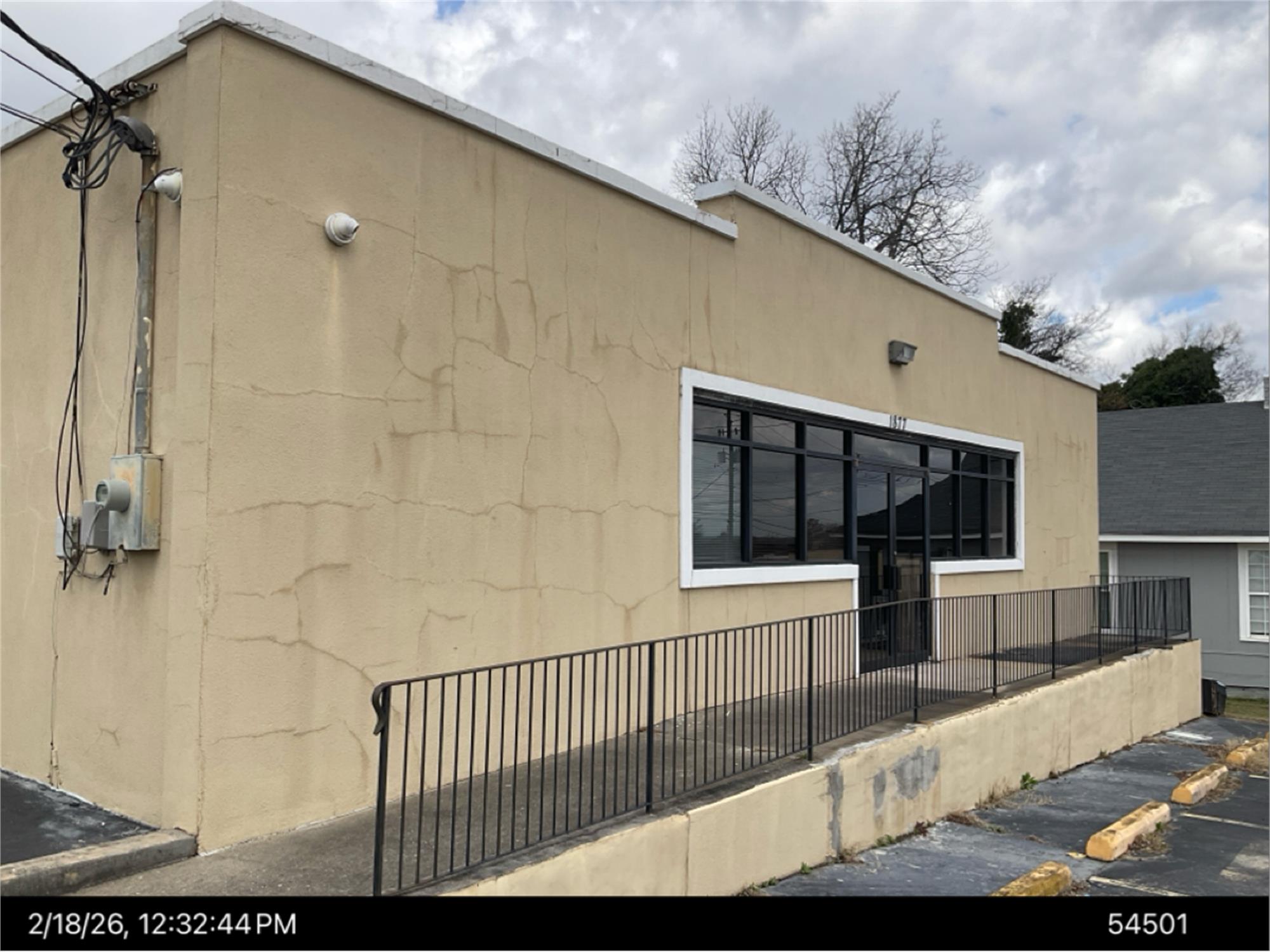 1877 Houston Ave, Macon, GA 31201-2949