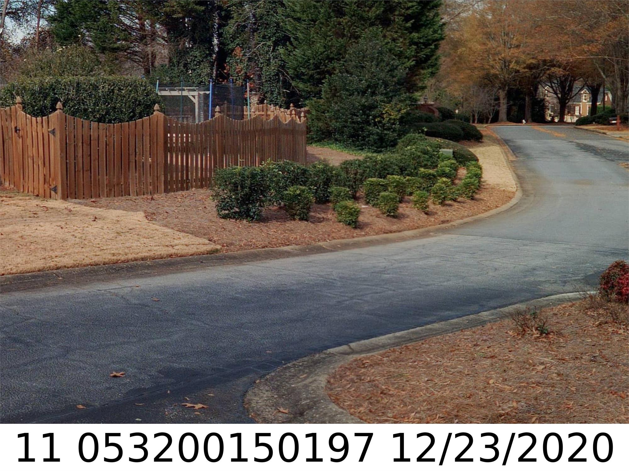 602 S River Farm Dr, Alpharetta, GA 30022-8608