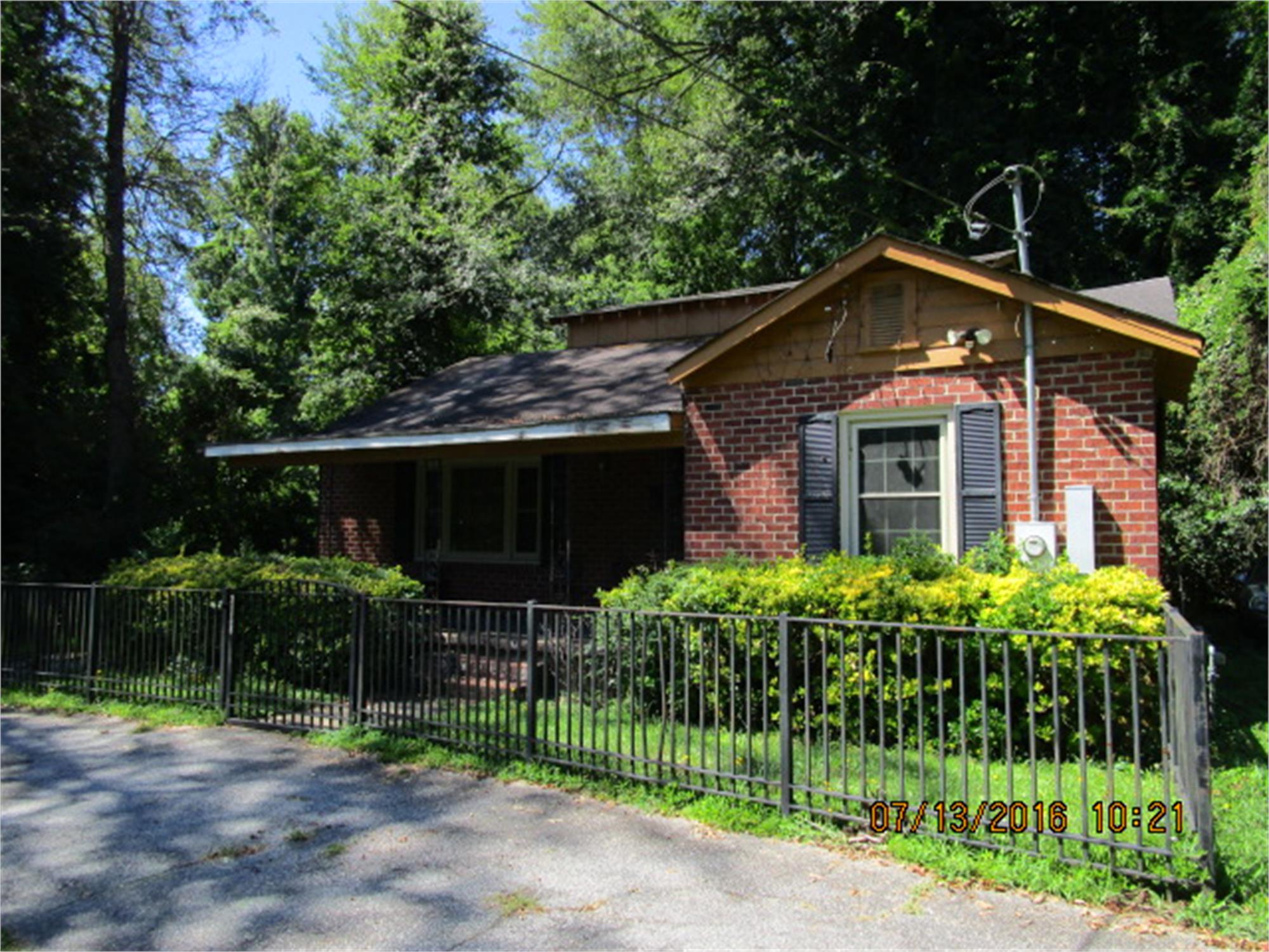 3258 Napier Ave, Macon, GA 31204-3802