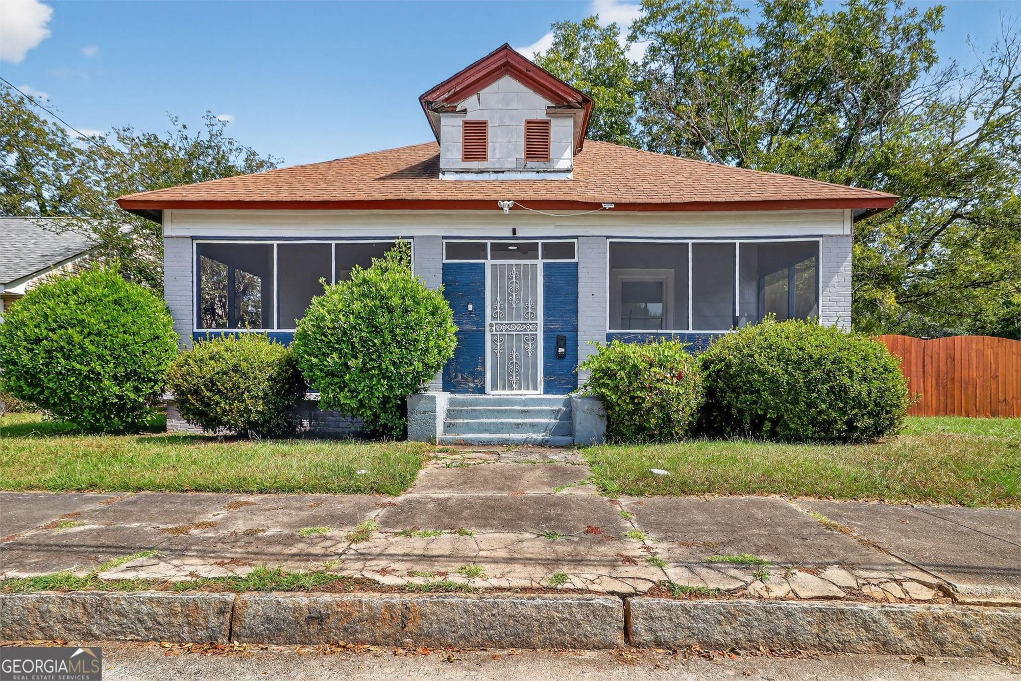 1492 Virginia Ave, Macon, GA 31204-5526