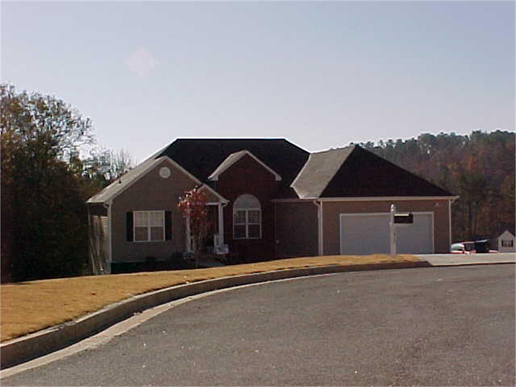 1611 Alcovy Ridge Ct, Dacula, GA 30019-7603