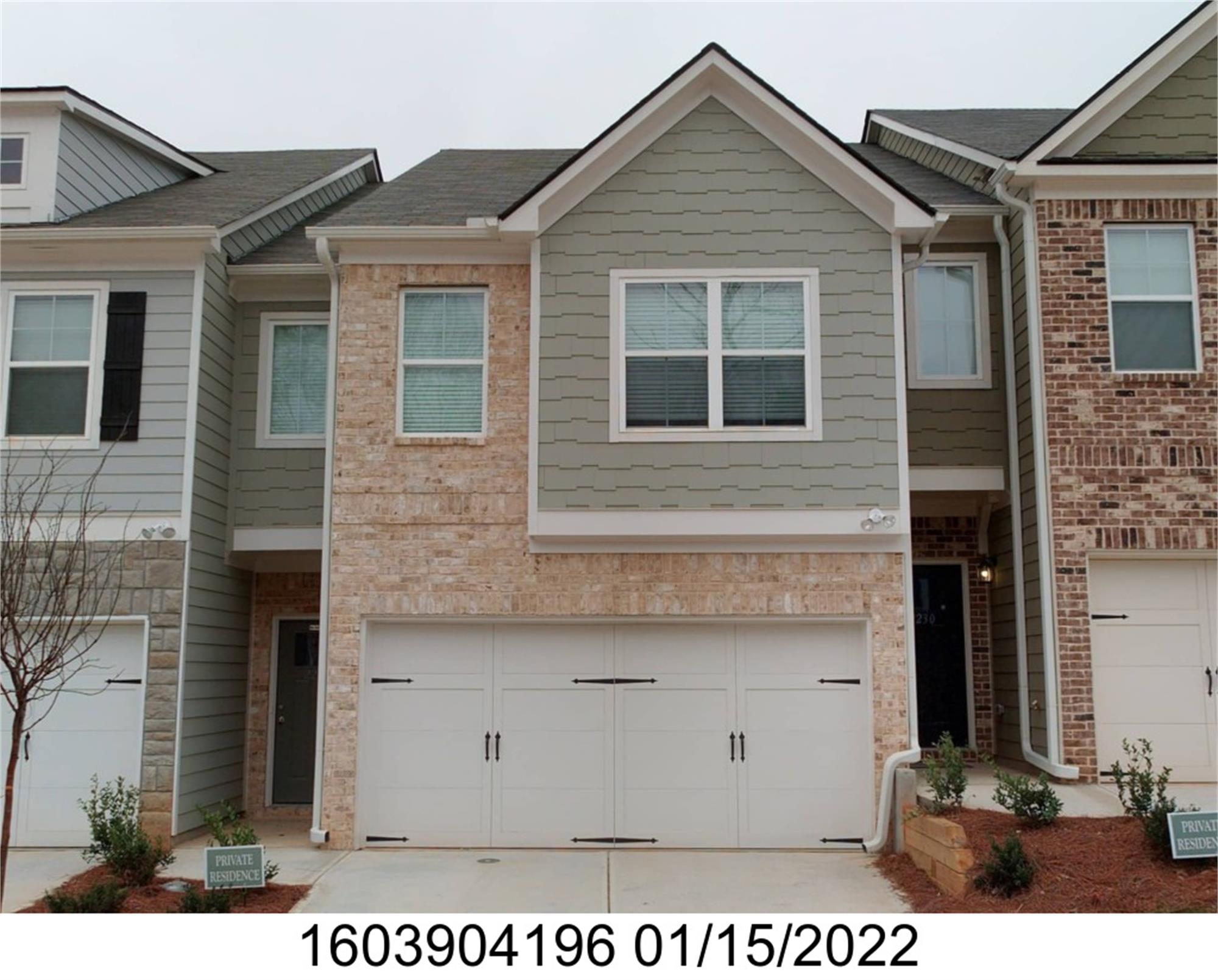 2232 Mulsanne Dr, Lithonia, GA 30058-5822