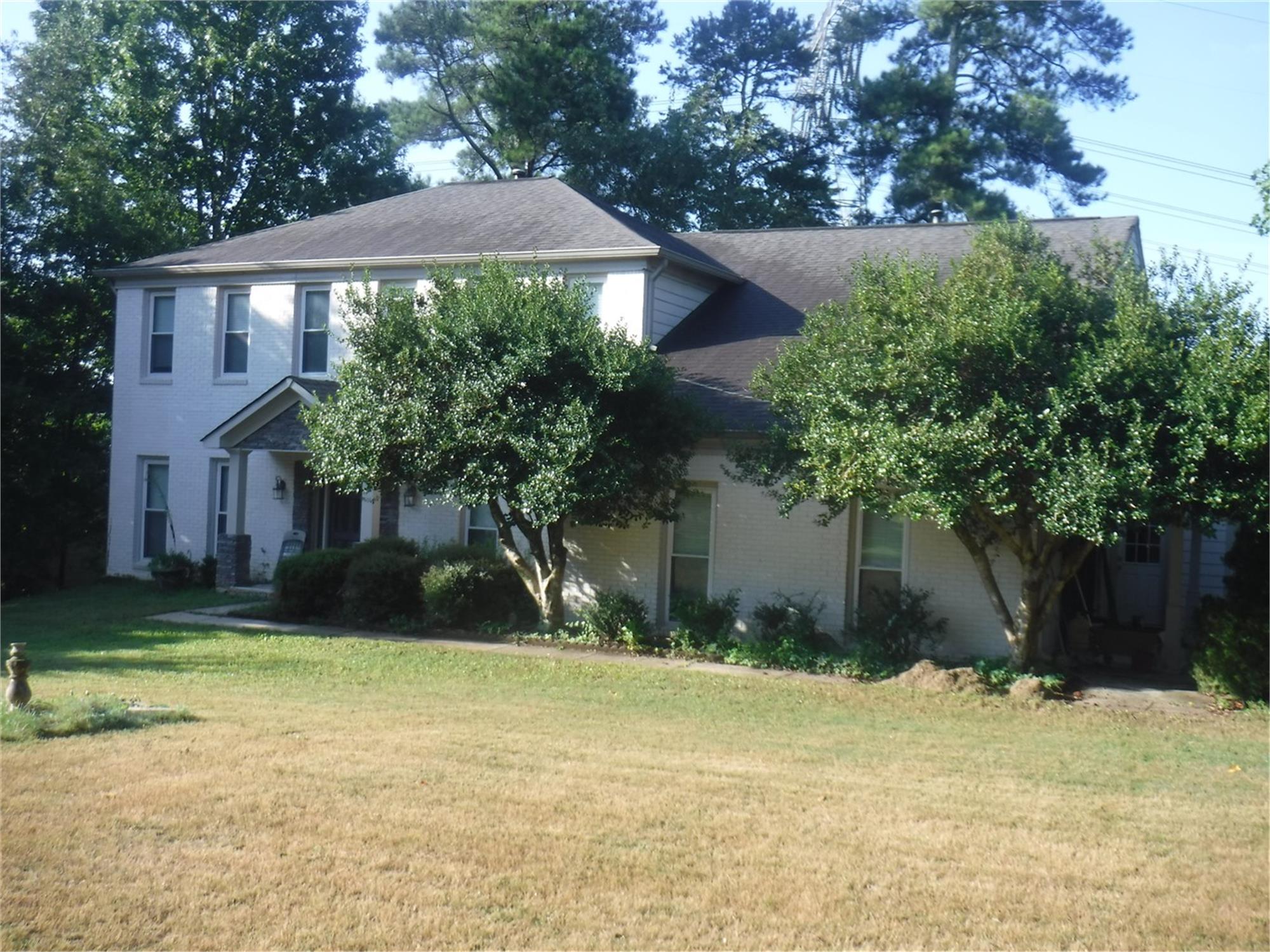 1738 Canton Ln Ne, Marietta, GA 30062-2678