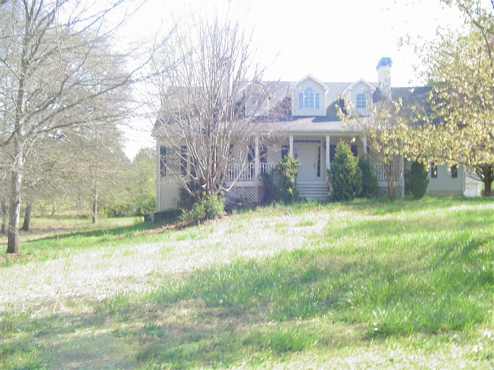 5301 Holly Brooke Ln, Loganville, GA 30052