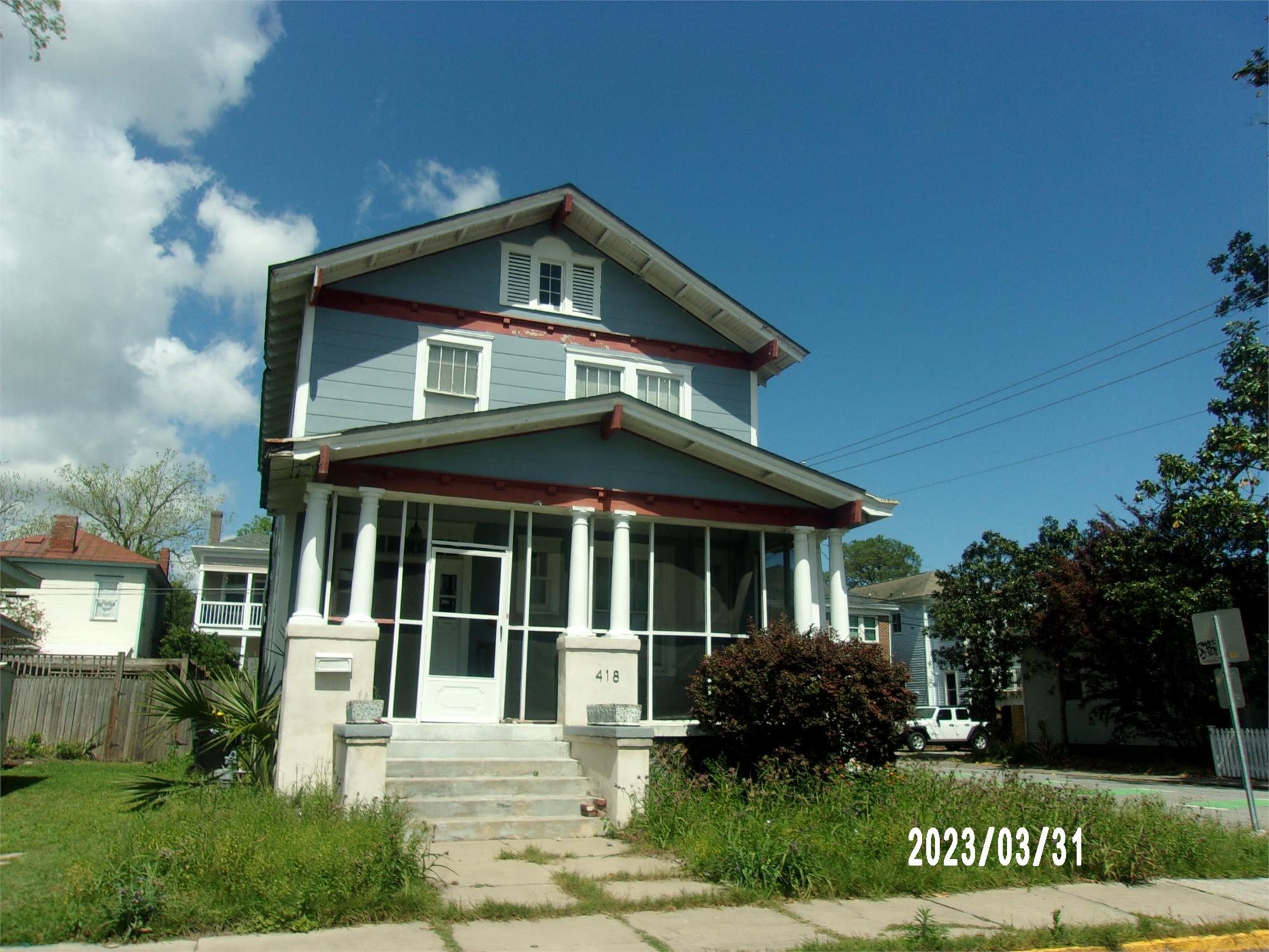 418 E Maupas Ave, Savannah, GA 31401-9161