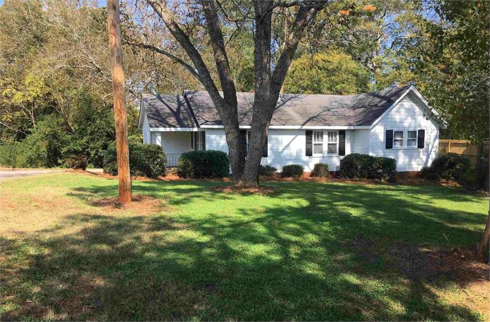 40 Pryor St, Commerce, GA 30529-1913