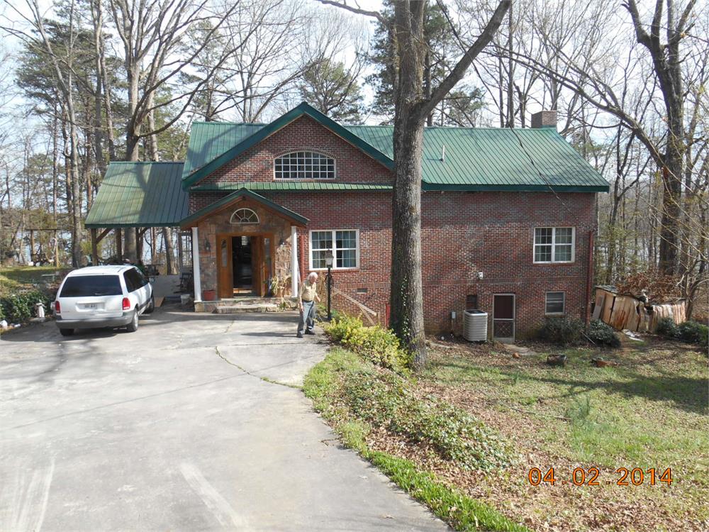 5323 Blueberry Hills Dr, Gainesville, GA 30506-3128