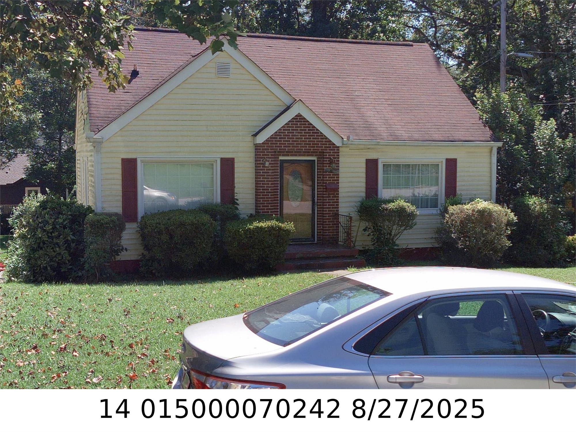 1878 S Gordon St Sw, Atlanta, GA 30310-2360