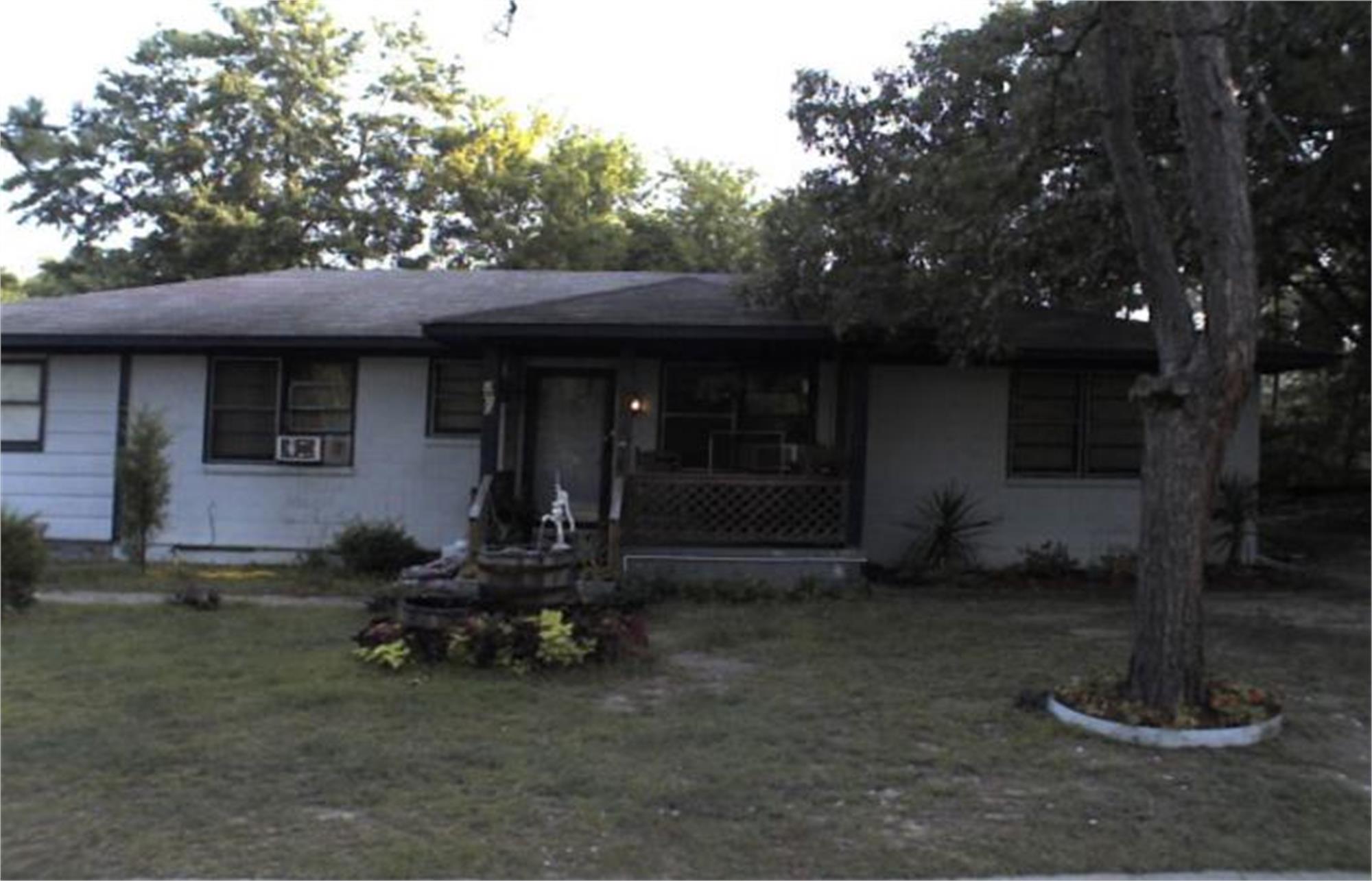2820 Hinsley Ave, Macon, GA 31217-4820
