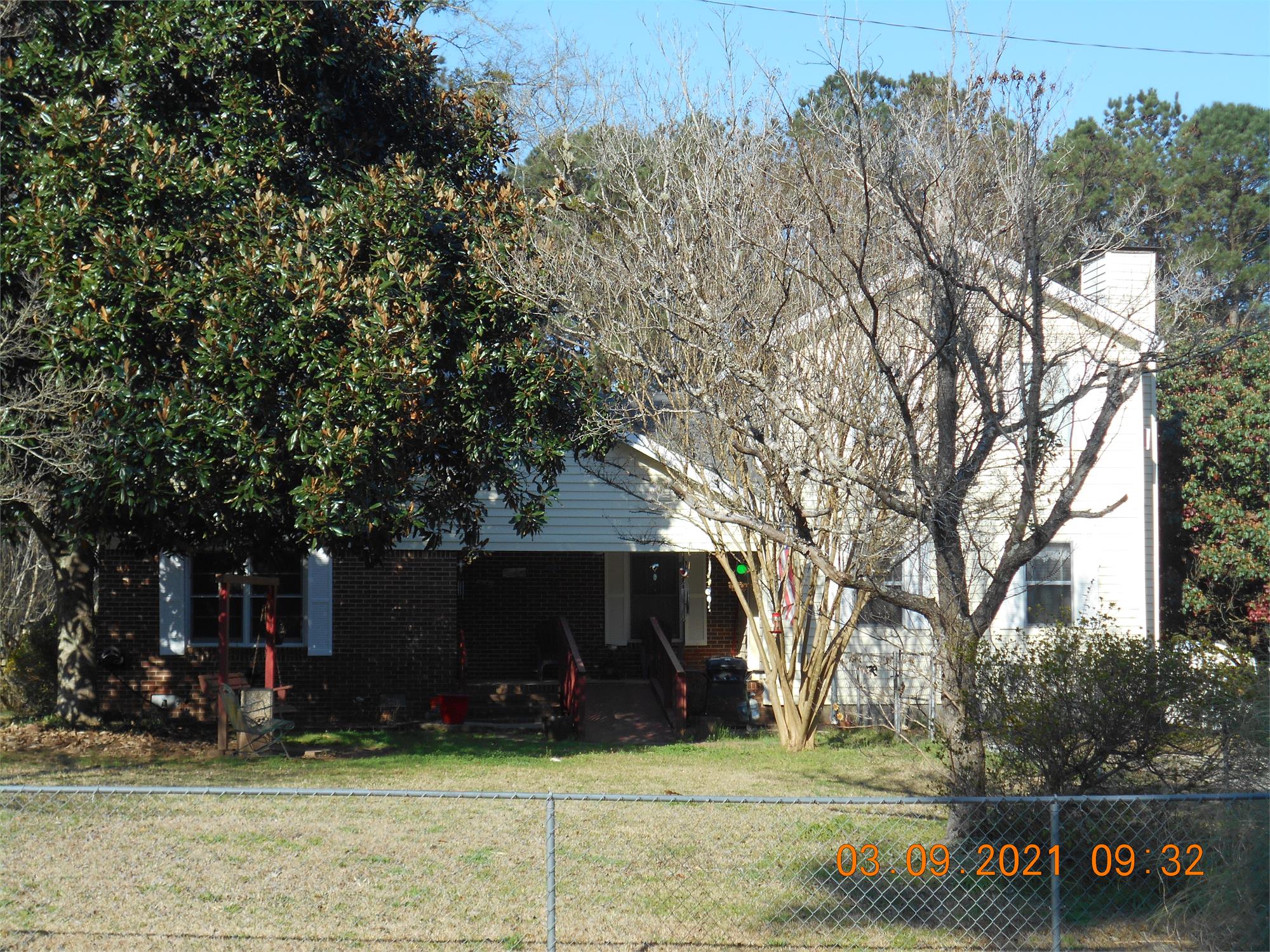 1311 Youngs Mill Rd, Lagrange, GA 30241-7716