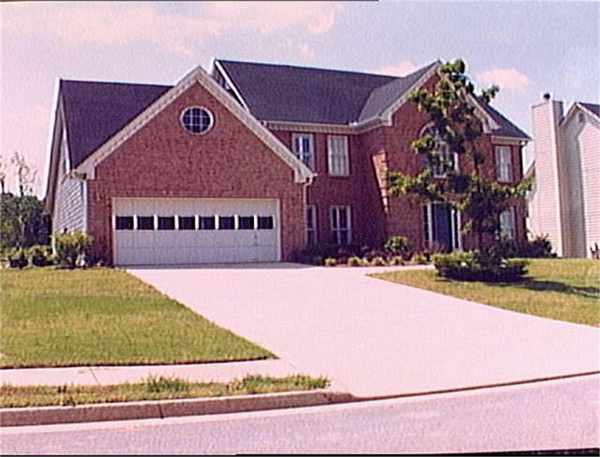 215 Chandler Ct Ne, Sugar Hill, GA 30518-6259