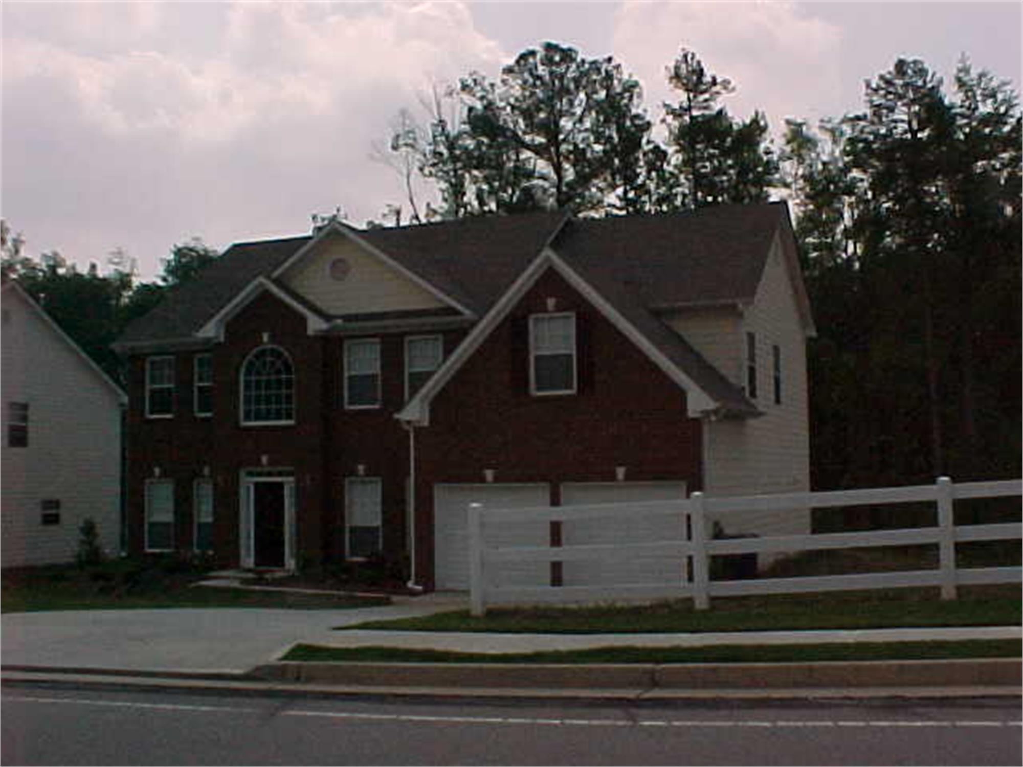 Photo 3