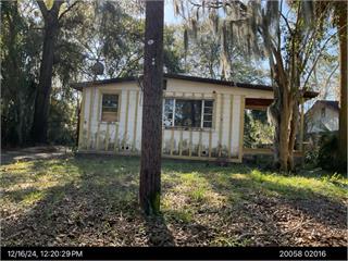 2109 Hanson St, Savannah, GA 31404-1923