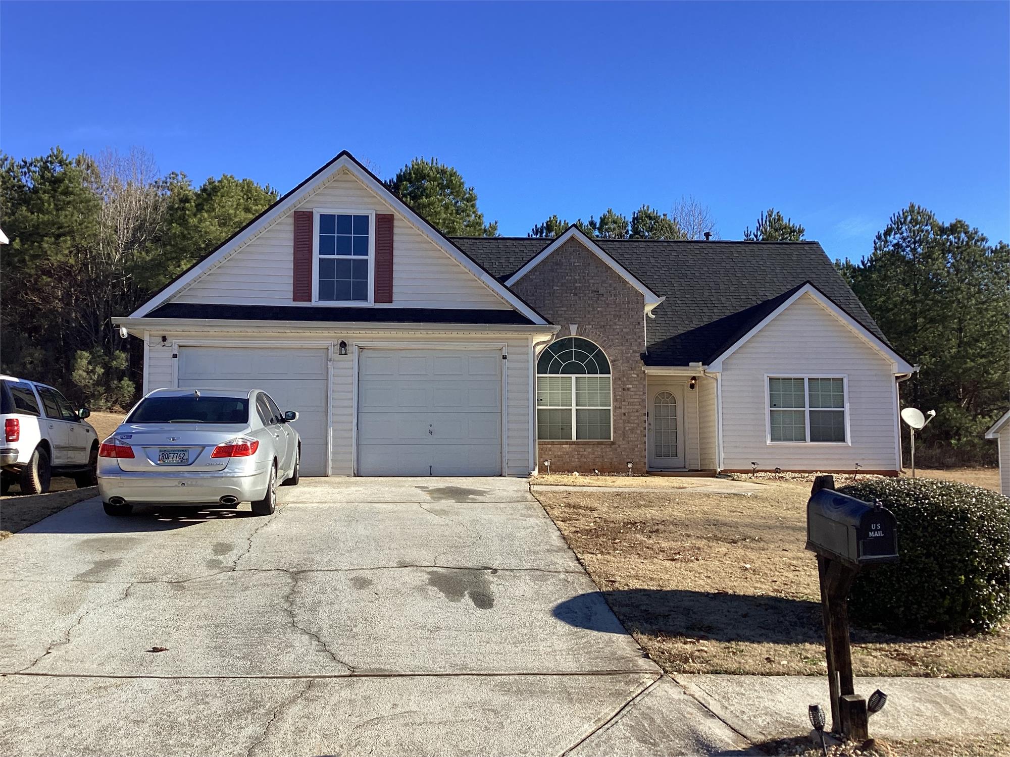 40 Oak Terrace Dr, Covington, GA 30016-0241