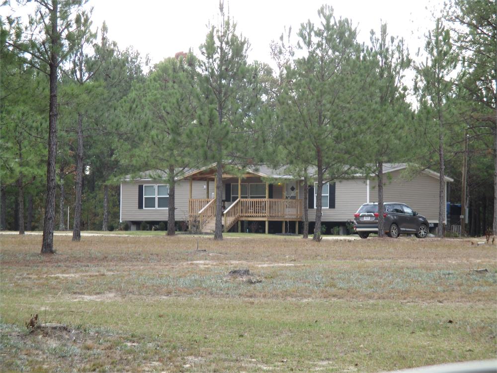 138 Brannon Montgomery Rd, Mauk, GA 31058-2452