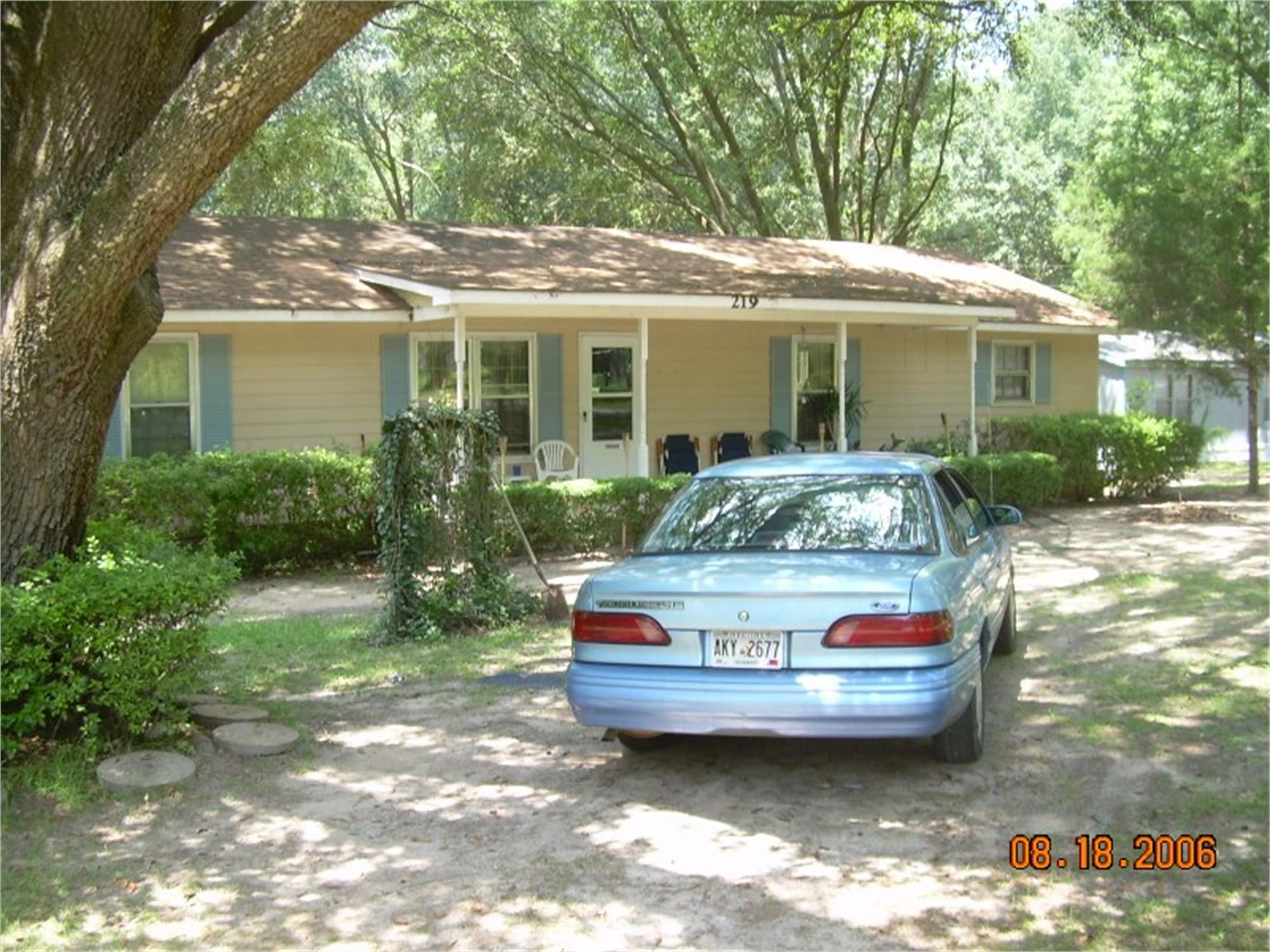 219 Pinson Rd, Albany, GA 31705-3442