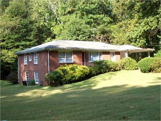 2343 Dawn Dr, Decatur, GA 30032-6344