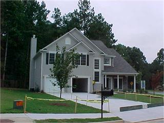 824 Rebecca St Nw, Lilburn, GA 30047-2787