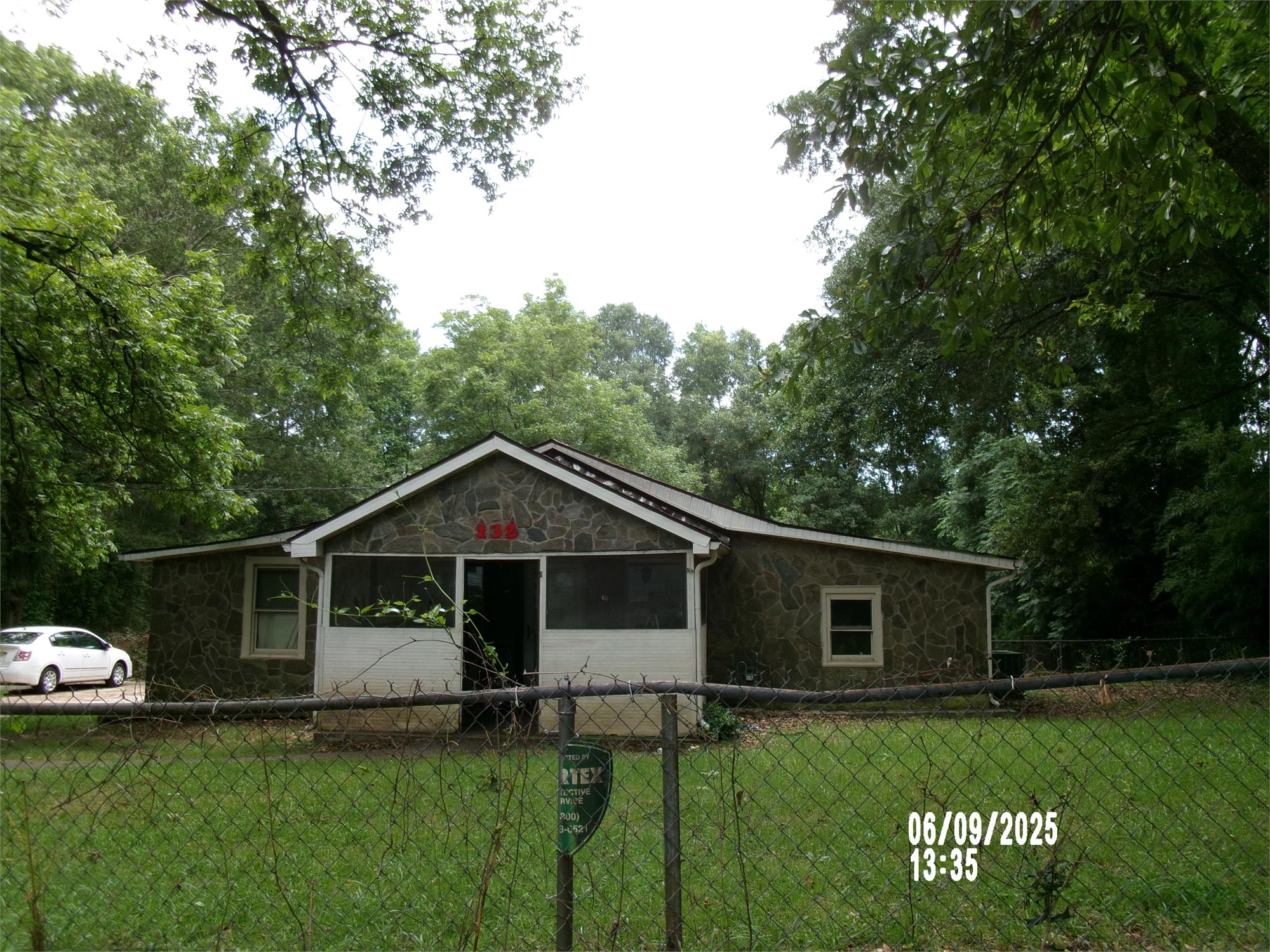 132 Parrish St, Griffin, GA 30223-4455