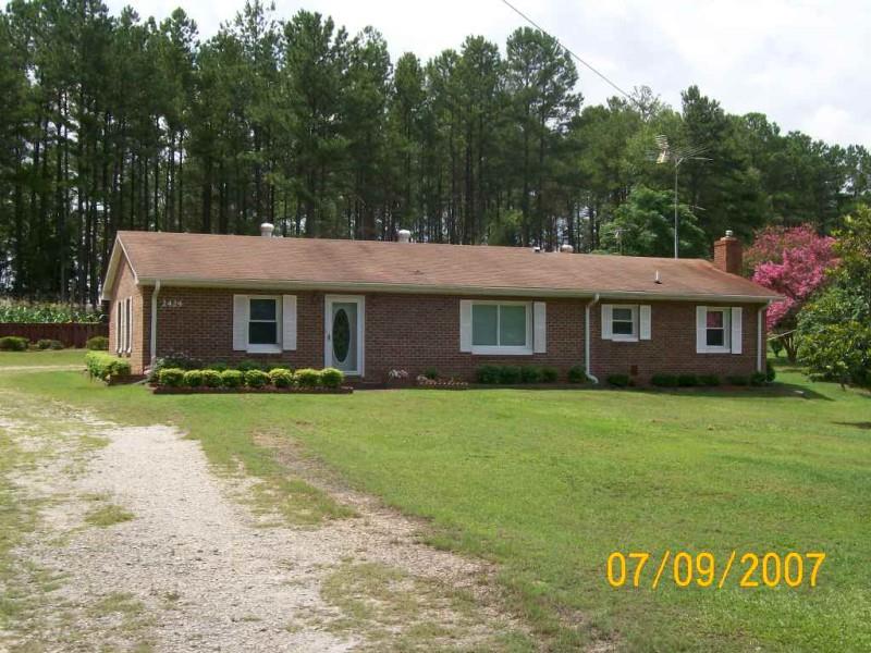 2424 Anderson Hwy, Elberton, GA 30635-3725
