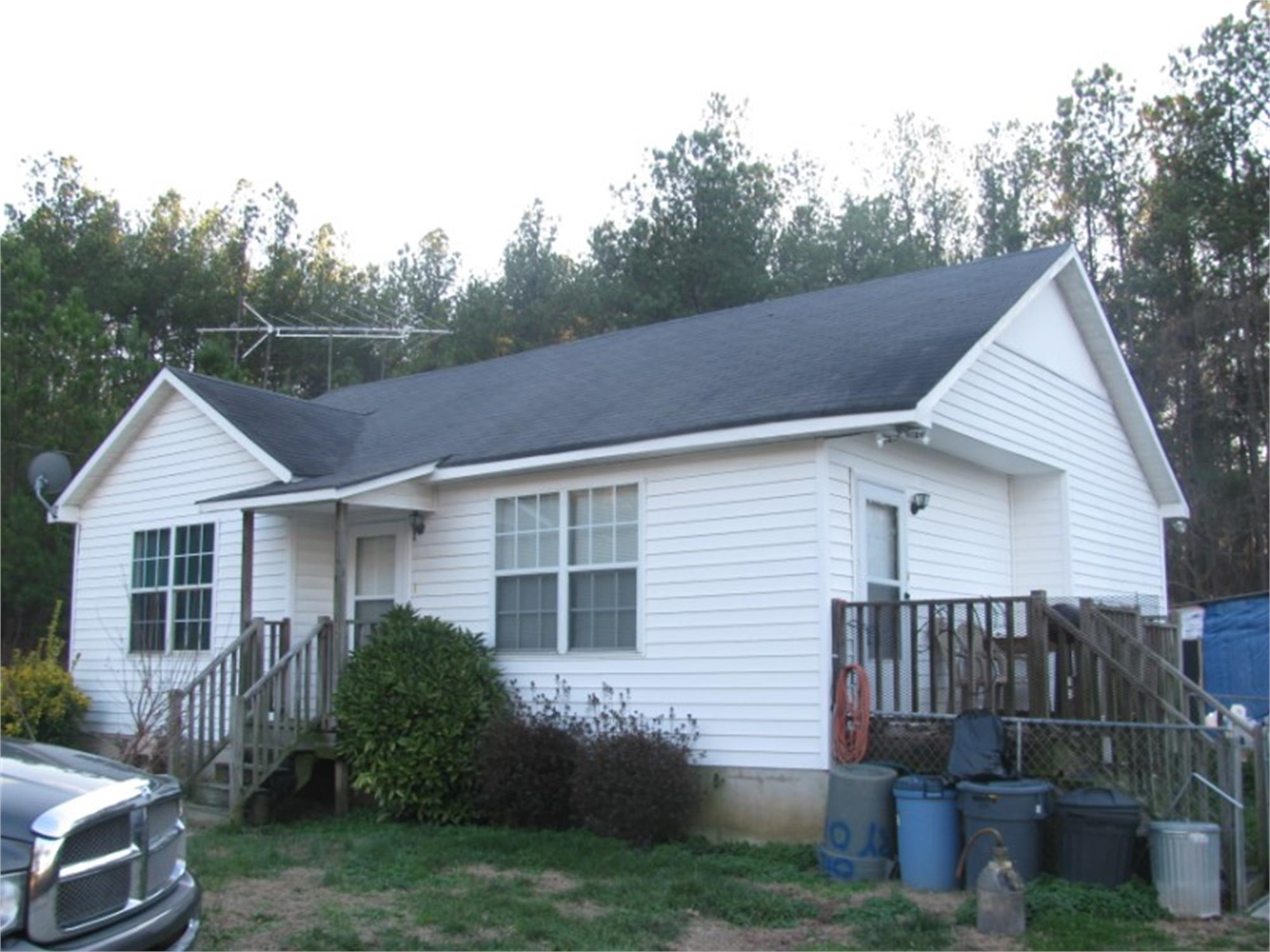 202 Sam House Rd, Bremen, GA 30110-4081