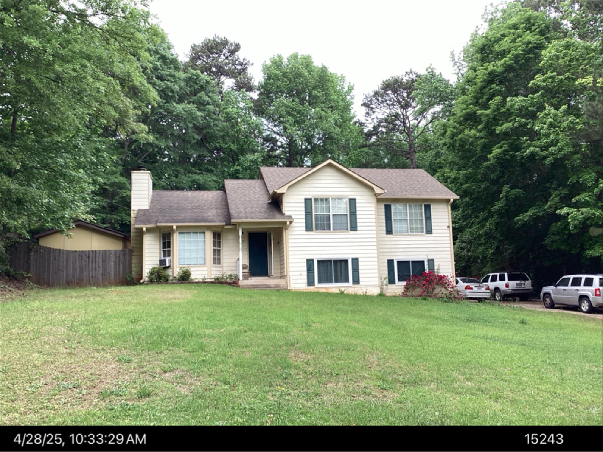 355 E Country Woods Dr, Covington, GA 30016-7501