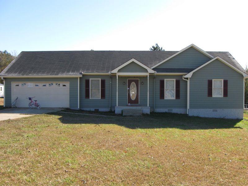 50 Caldwell Rd, Griffin, GA 30223-6319