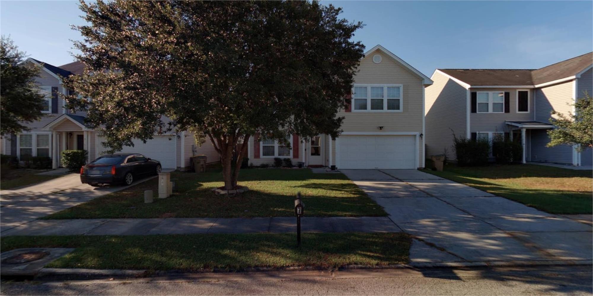 7 Blackberry Ln, Port Wentworth, GA 31407-3617