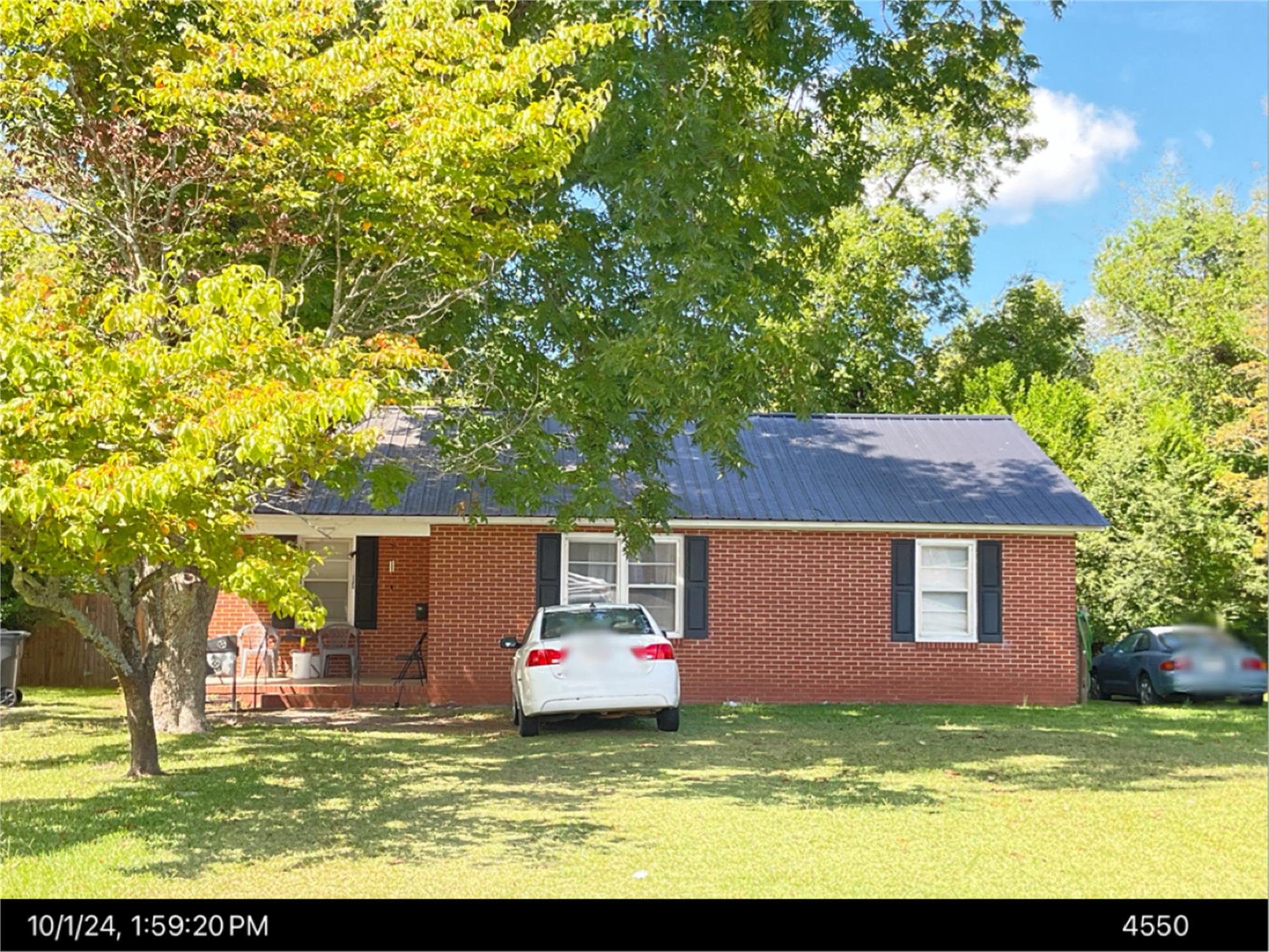 151 Edmondson Cir, Cochran, GA 31014-7004