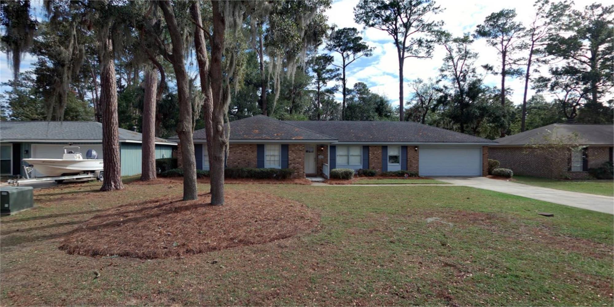 1106 Oakleaf Dr, Savannah, GA 31410-2814
