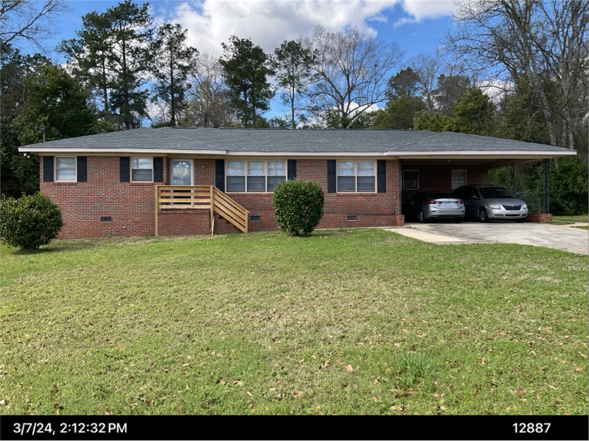 2940 Frederick Dr, Dry Branch, GA 31020-3124