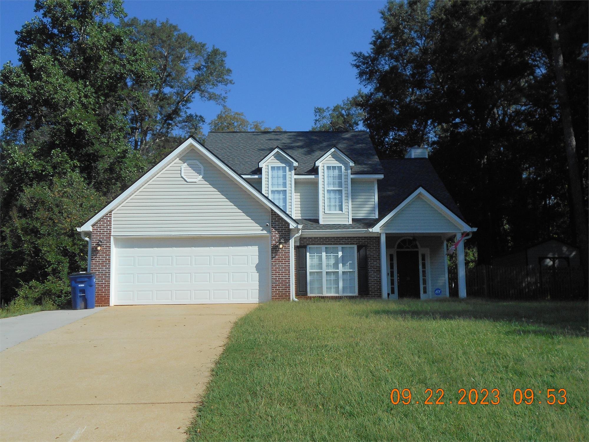 Photo 2