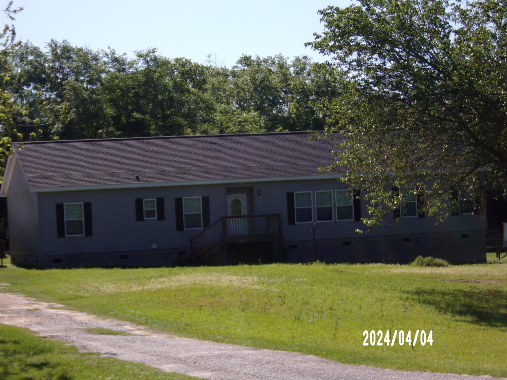 3274 Egg And Butter Rd N, Ochlocknee, GA 31773-1731