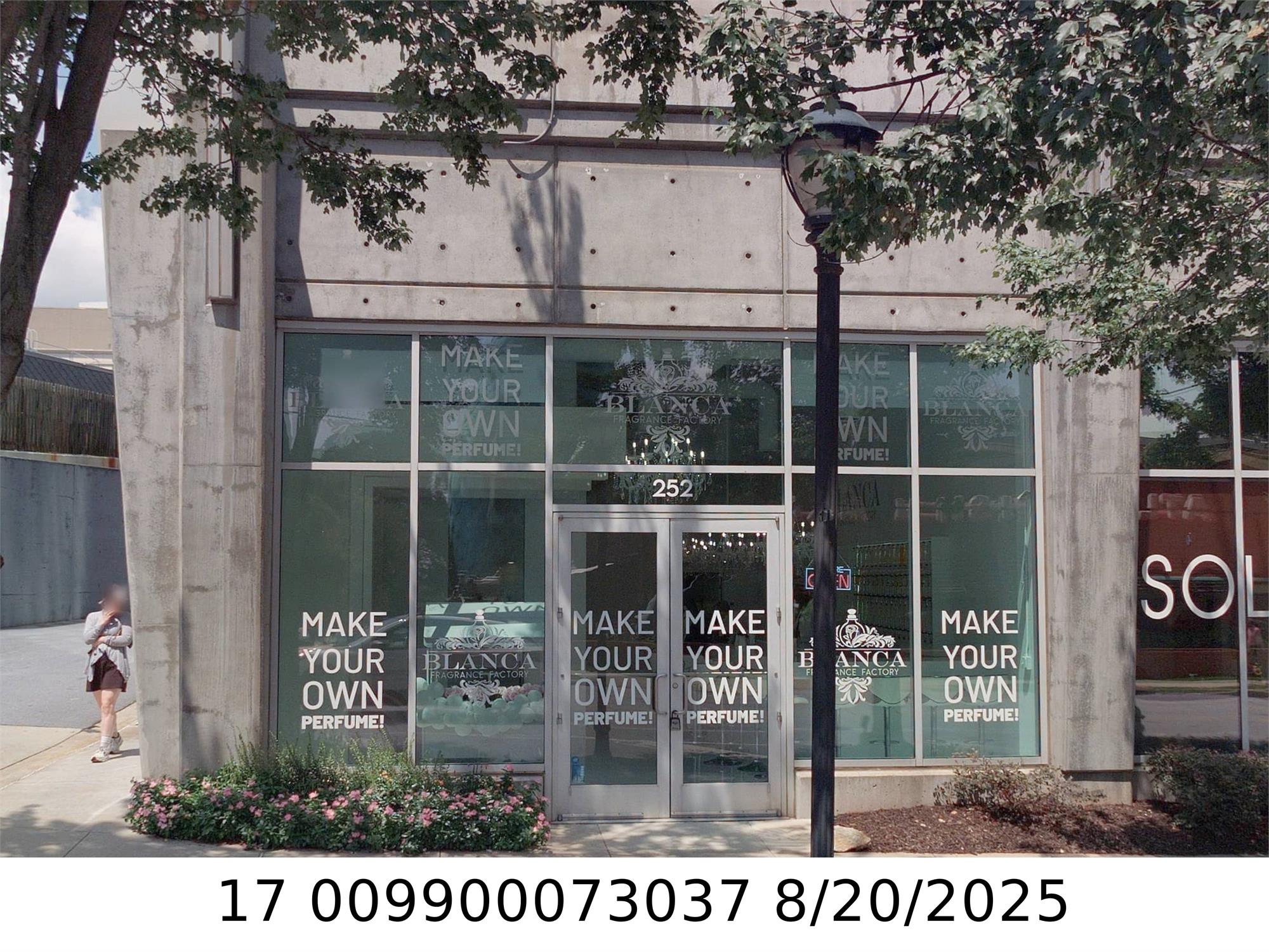 250 Pharr Rd Ne Unit 1801, Atlanta, GA 30305-2281