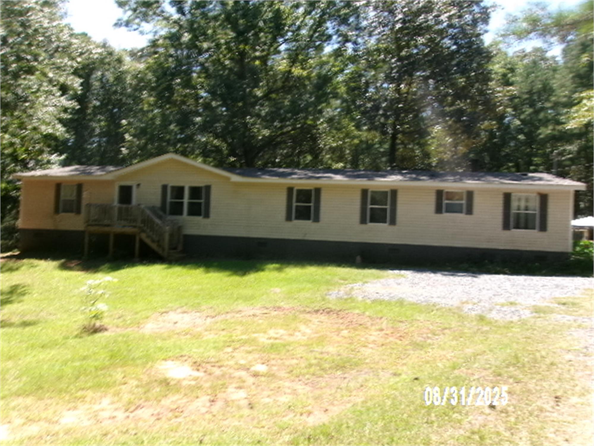 1031 High Falls Rd, Jackson, GA 30233-6242