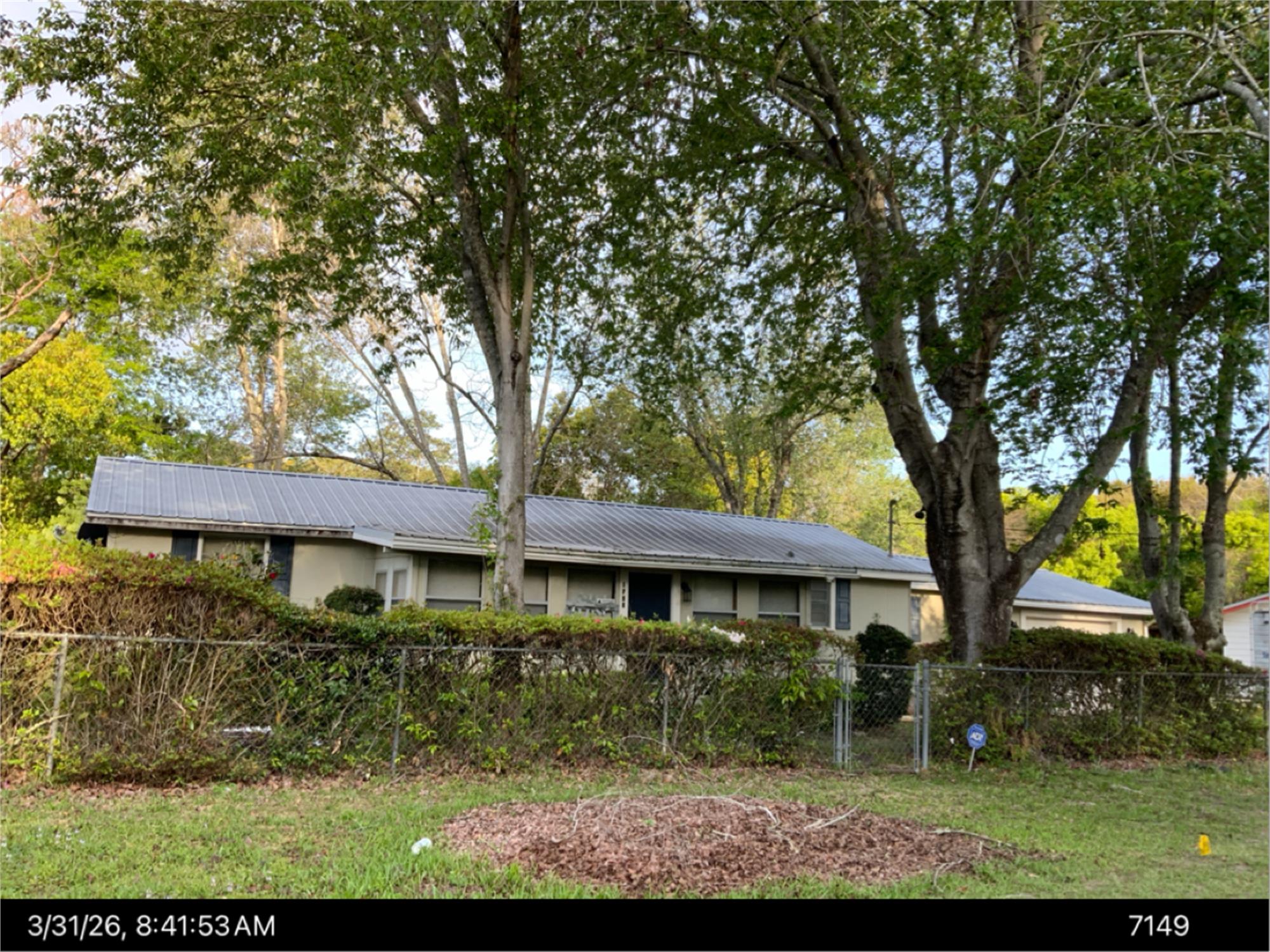 1049 Spaulding St Sw, Darien, GA 31305-3825