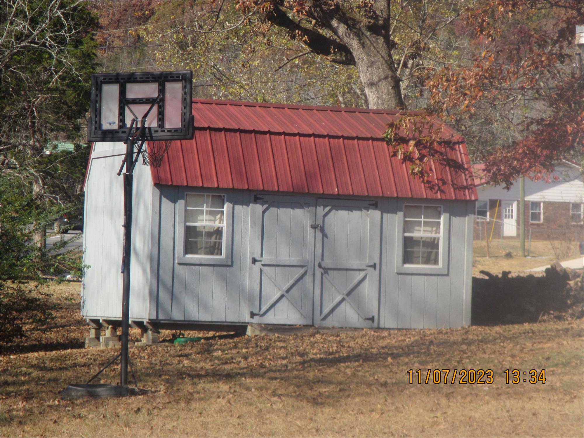 125 5th St, Trenton, GA 30752-2517