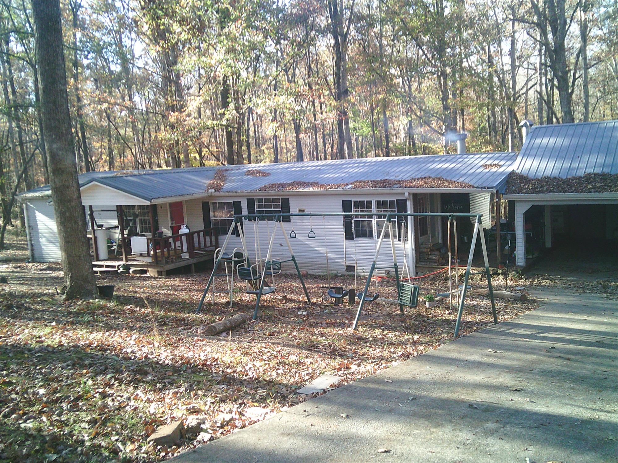 376 Kellogg Dr, Colbert, GA 30628-2013