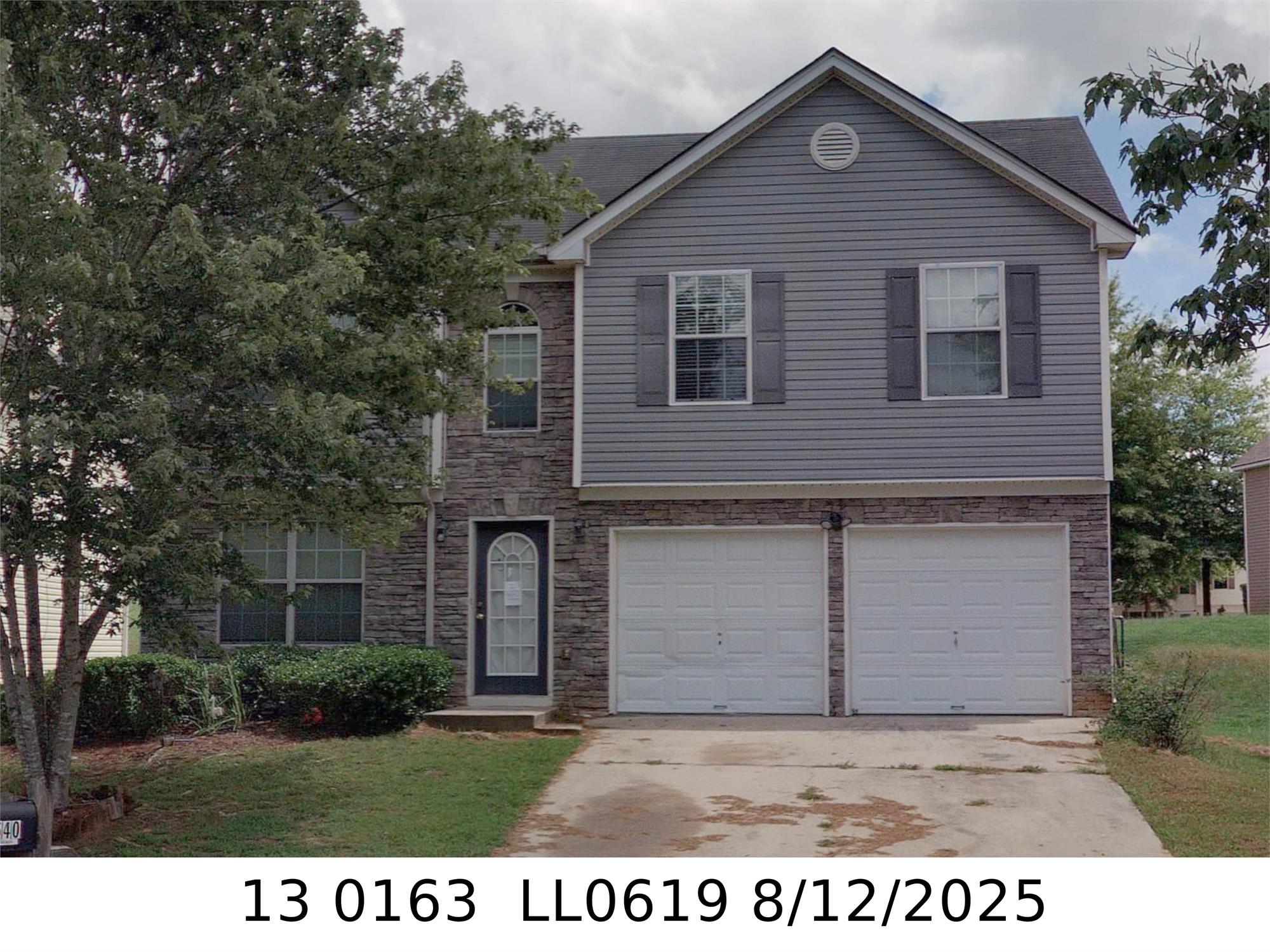 540 Amish Ave, Riverdale, GA 30296-6068
