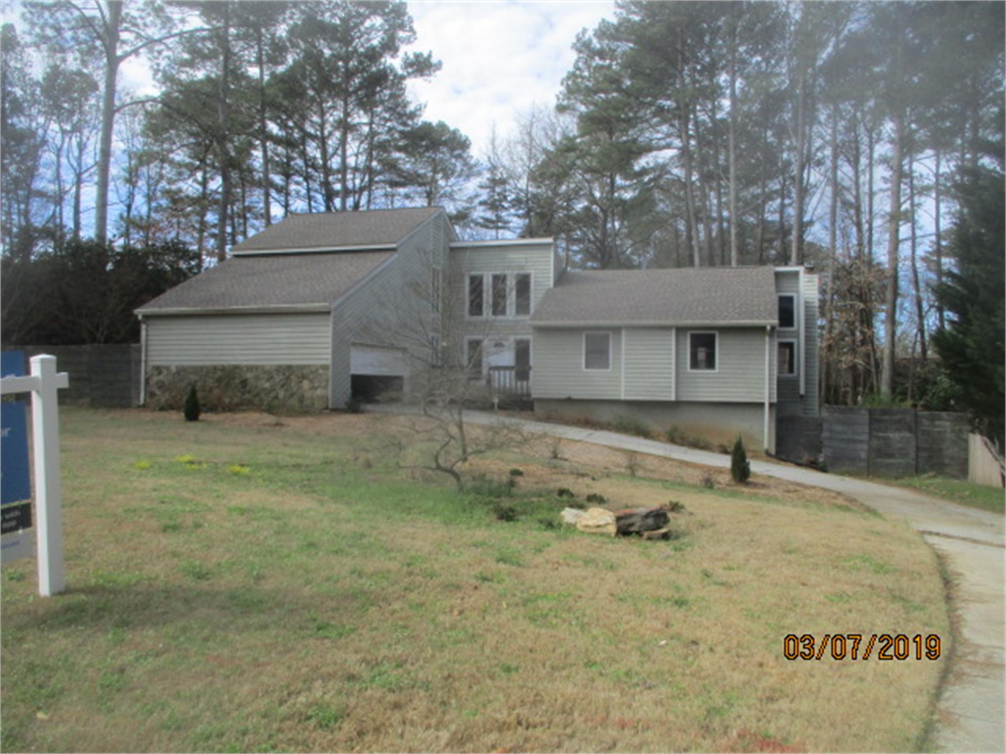 3992 Spalding Hollow Nw, Peachtree Corners, GA 30092-1976