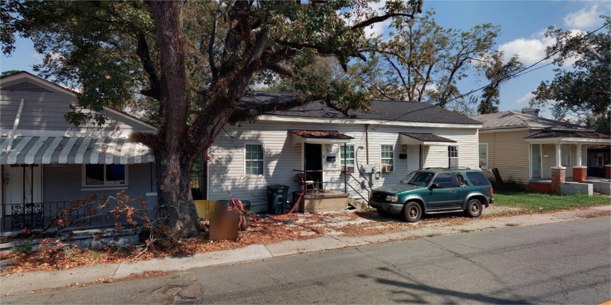 1352-1354 Augusta Ave, Savannah, GA 31415-2063