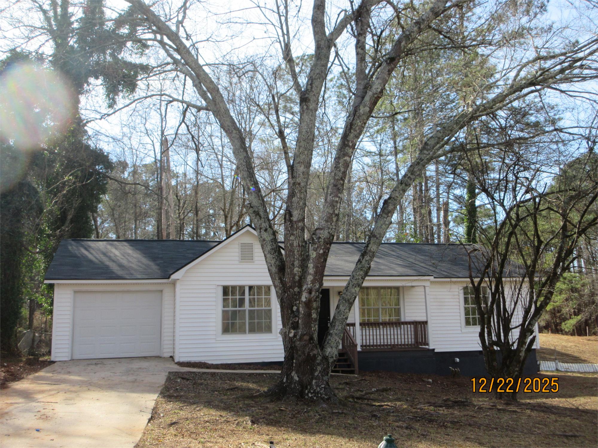 545 Roberts Rd, Athens, GA 30606-1231