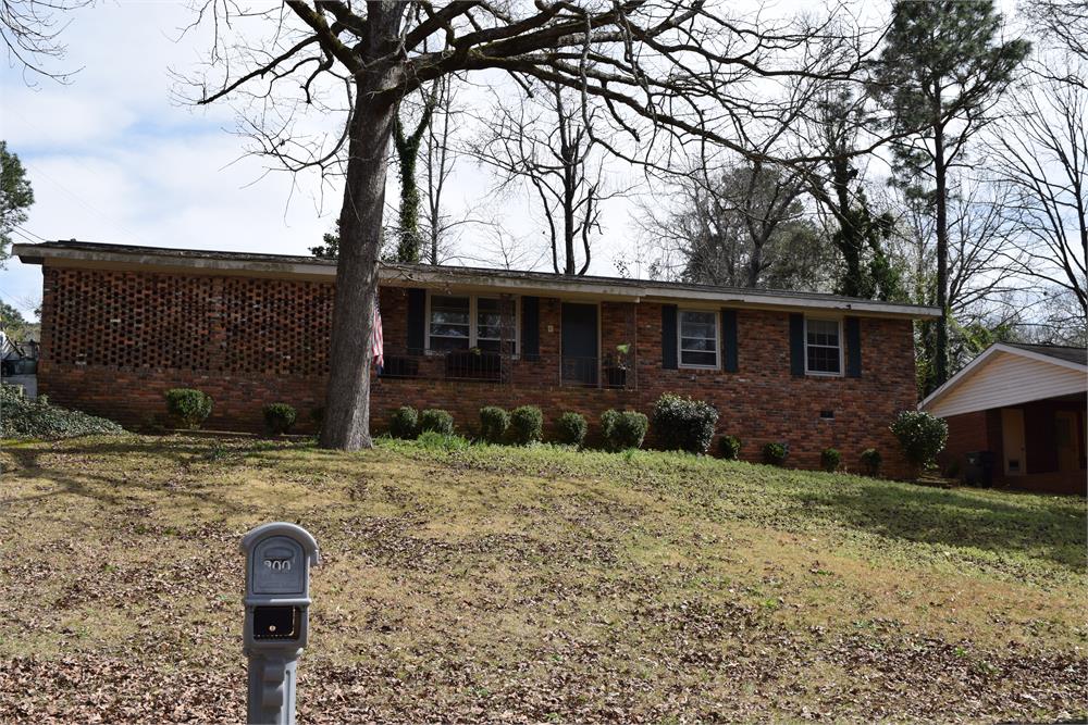 200 Valley View Dr, Warner Robins, GA 31088-5316
