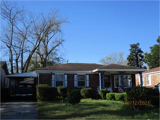 2237 Mosley St, Savannah, GA 31404-1935